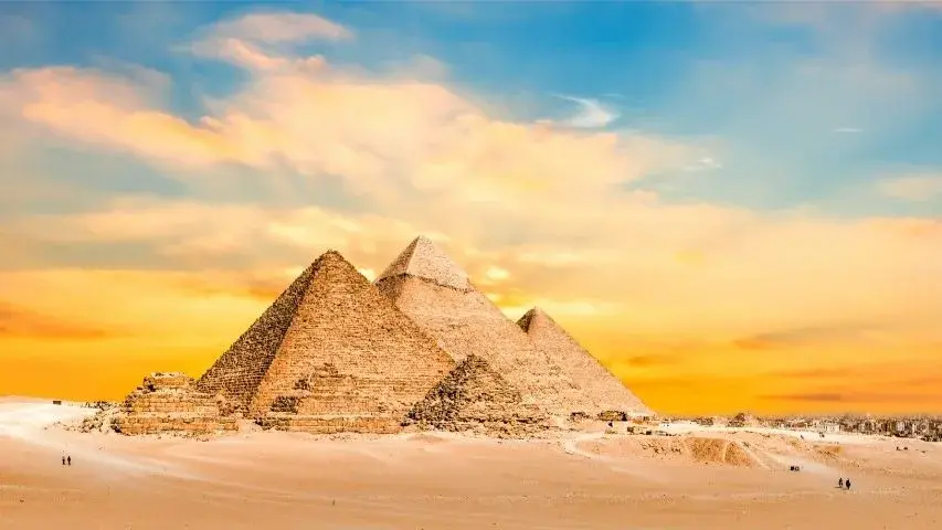tourist attractions in cairo
