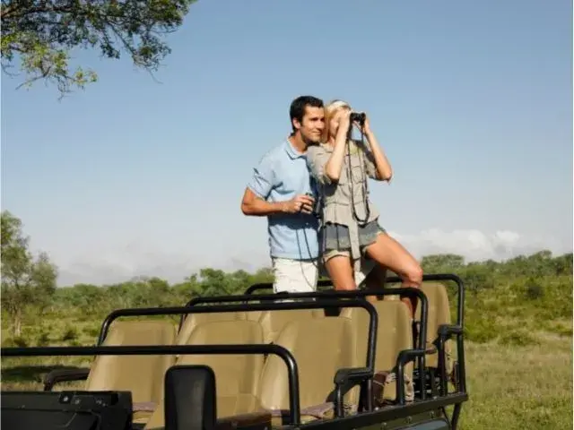 Most Romantic destinations, romantic destination, paris, venice, santorini, The Berkshires, the maldives, amalfi coast, bali, santiago, best places, tourist attractions, aspen