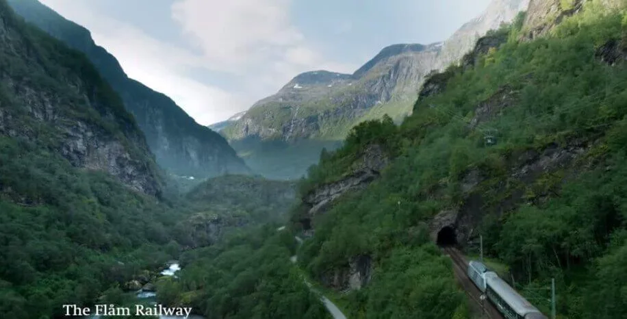 things to do in sognefjord, Sognefjord, Nærøyfjord, Flåm Railway Line, Viking Valley, Balestrand, Kaupanger, Vettisfossen