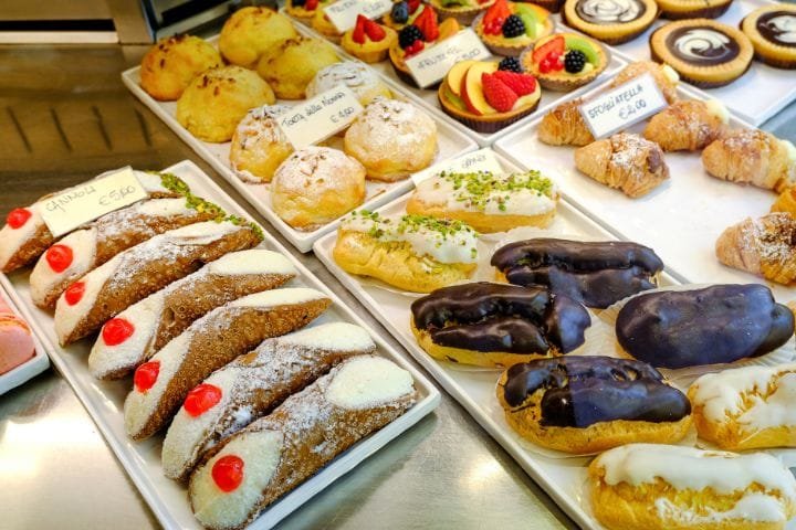 italy food road trip itinerary, Cannoli