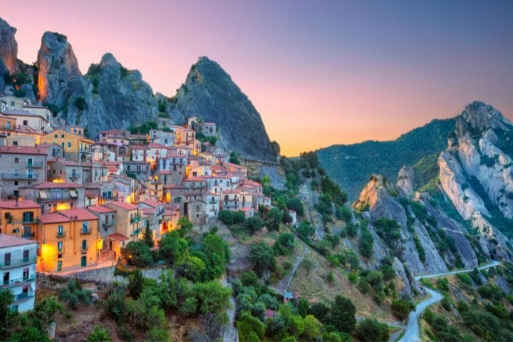 Hidden Gems Italy Road Trip, Castelmezzano