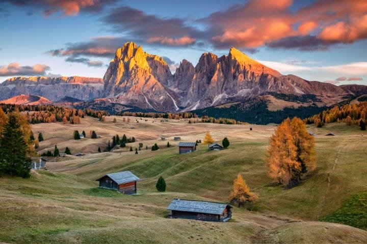 Budget Italy Road Trip Itinerary, Rifugi Houses, Dolomites