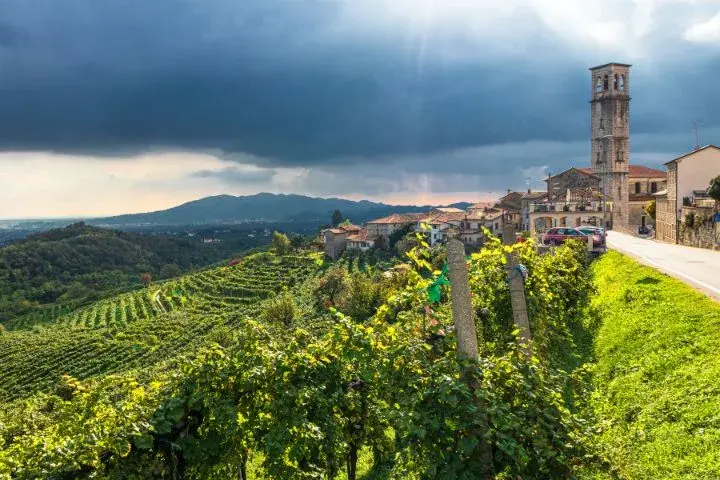 Drive From Milan to Venice, The Prosecco Hills of Valdobbiadene