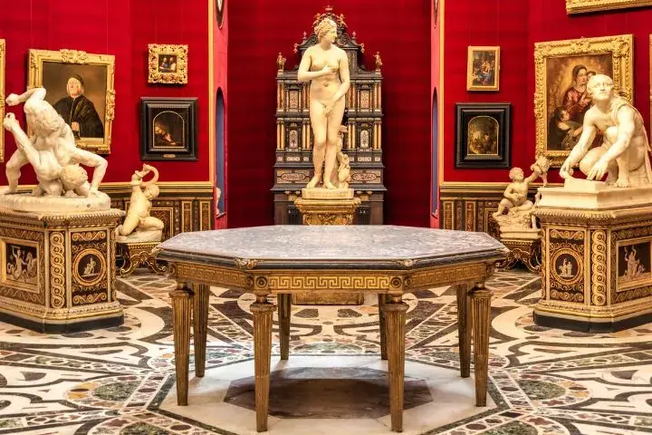 Tuscany Road Trip Itinerary, The Uffizi Gallery, Florence