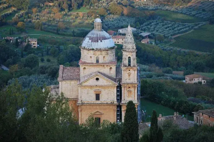 Drive Rome to Siena, Montepulciano