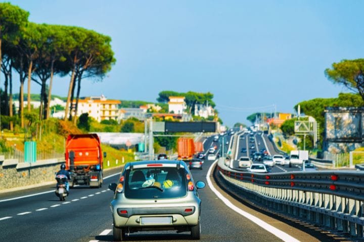 How to Rent a Car in Italy, Northern Italy Roads