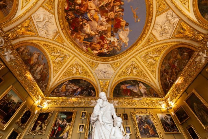 Where to Park in Florence When Arriving by Car, Pitti Palace, Florence