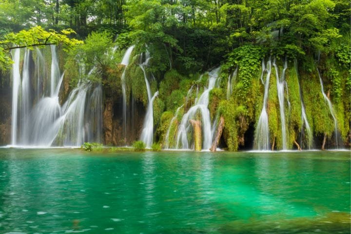 Plitvice Lakes by Car