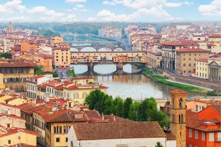 Where to Park in Florence When Arriving by Car, Ponte Vecchio, Florence