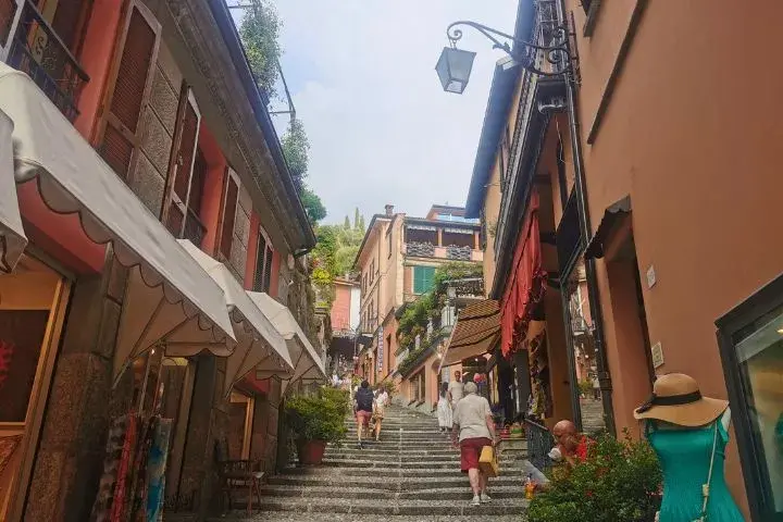 Driving in Italy During Summer Heatwave, Salita Serbelloni, Bellagio