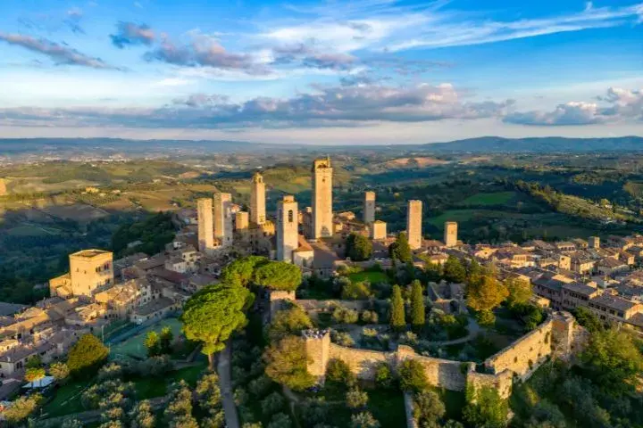 Drive Rome to Siena, San Gimignano