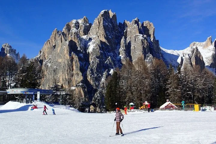How to Drive Italian Mountain Passes in Winter, Dolomites