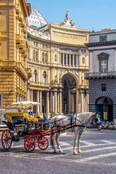 Best Time to Visit Italy, Naples