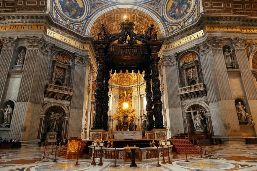 Top Things to Do in Italy, St. Peter’s Basilica Interior, Rome