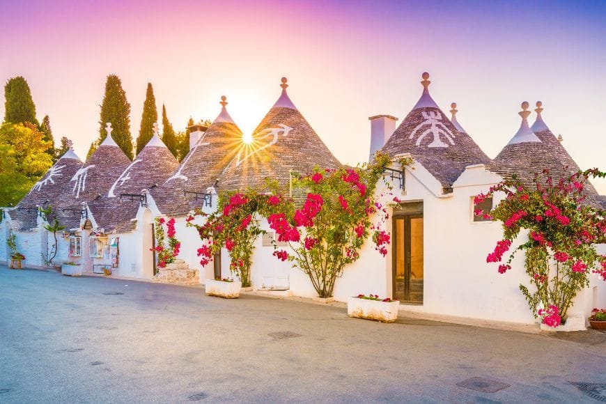 Top Things to Do in Italy, Trulli Houses in Alberobello, Puglia