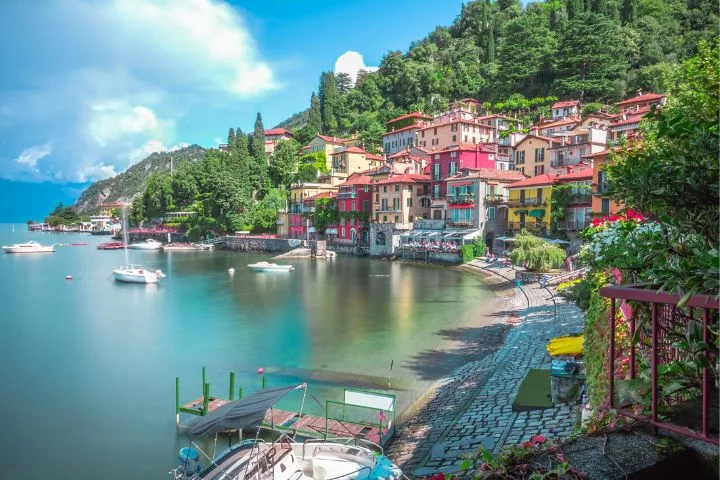 Best Scenic Drives in Italy, Varenna, Lake Como