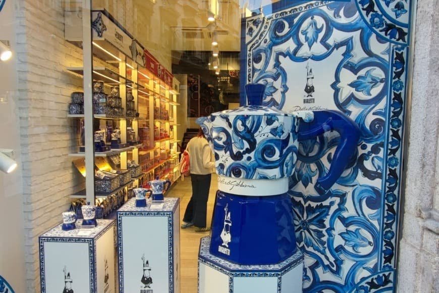 Milan Travel Guide, Bialetti in Duomo Area