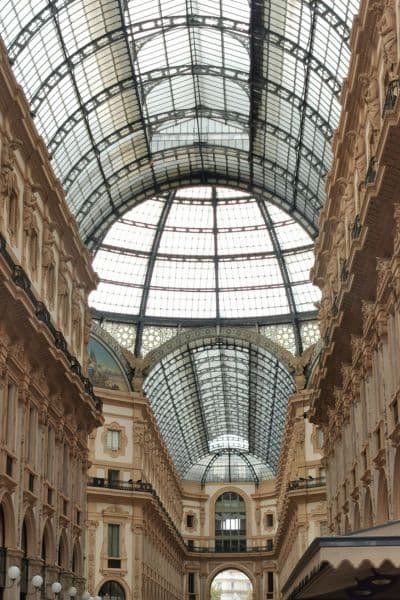 Milan Travel Guide, Galleria Vittorio Emanuele Arching Glass