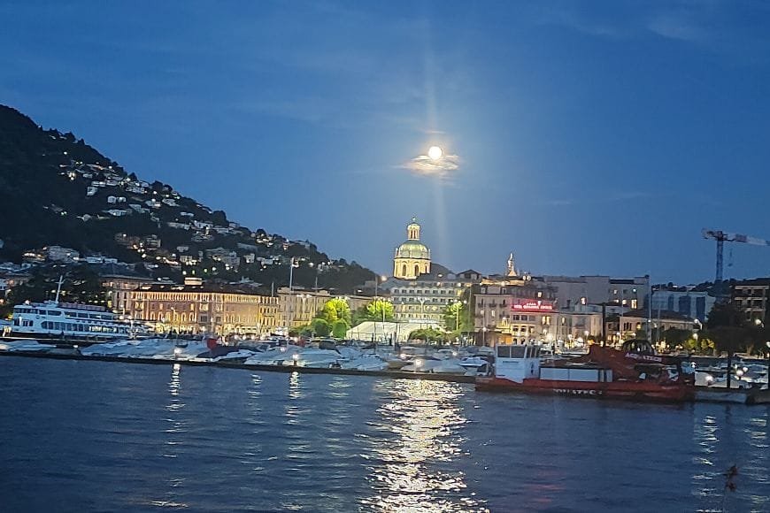 Romantic Milan Itinerary, Lake Como at Sunset