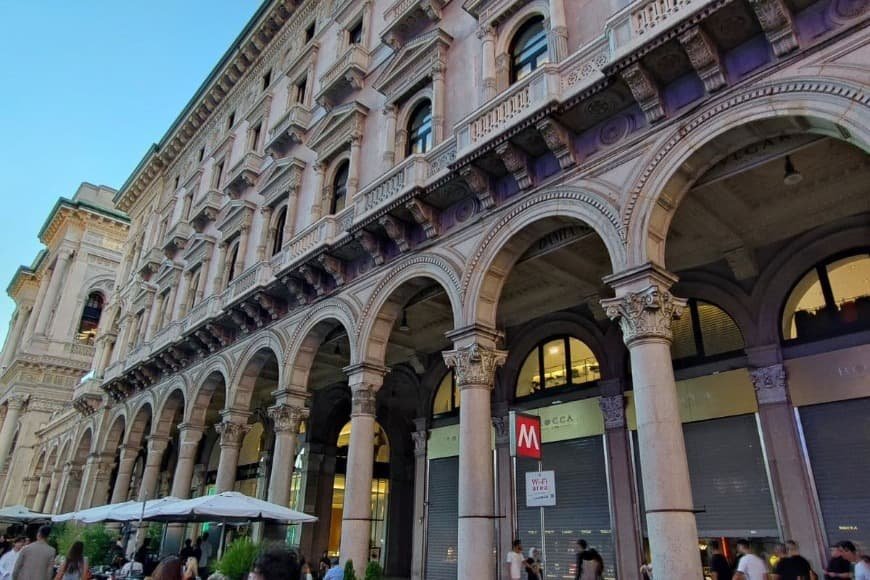 Milan Travel Guide, Metro Station Sign at Milan Duomo