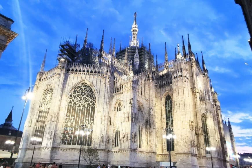 Milan Travel Guide, Milan Cathedral, Duomo