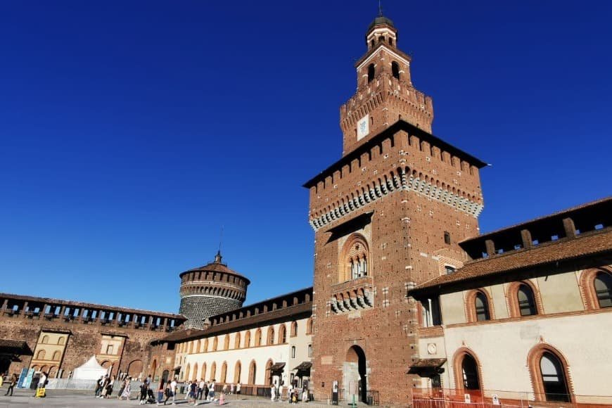 Milan Travel Guide, Sforza Castle, Milan