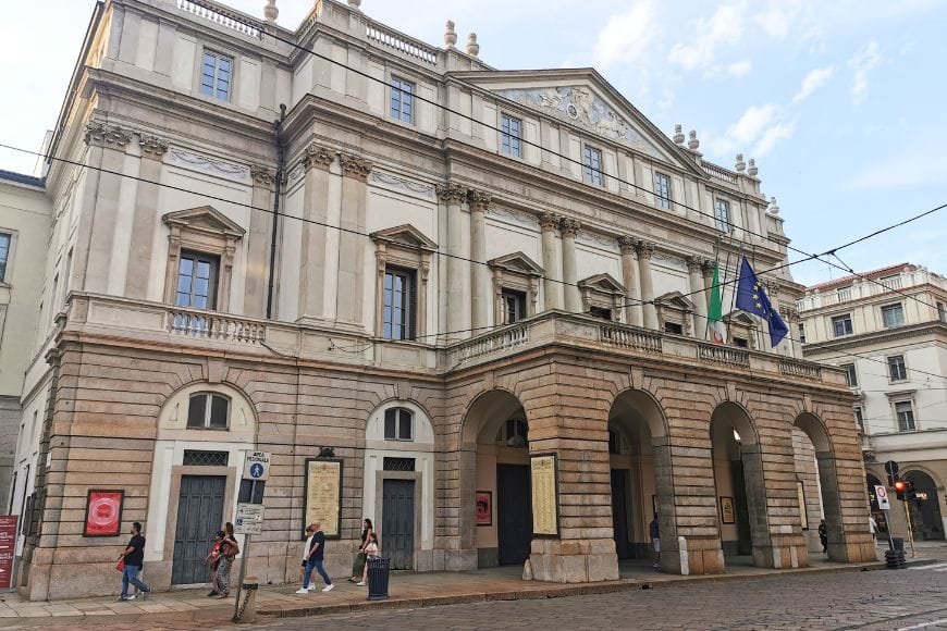 1 Day in Milan Itinerary, Teatro alla Scala
