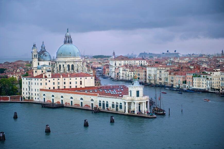 Things to Do in Venice, Dorsoduro waterfront