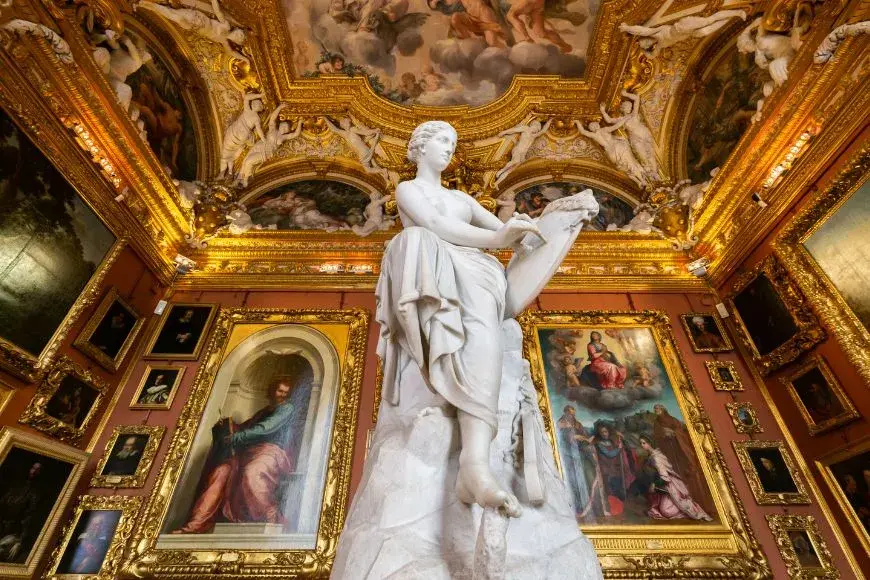 Florence Travel Guide, Inside Pitti Palace in Florence
