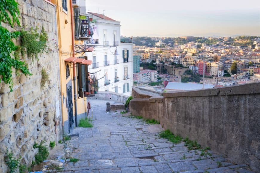 Naples Travel Guide, Narrow Street in Naples