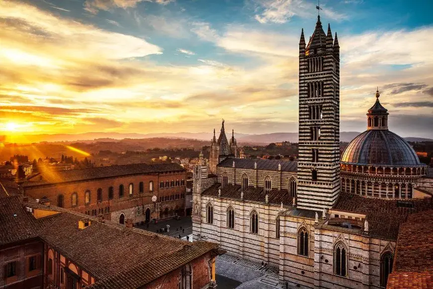 Florence Travel Guide, Siena, one of the best day trips from Florence