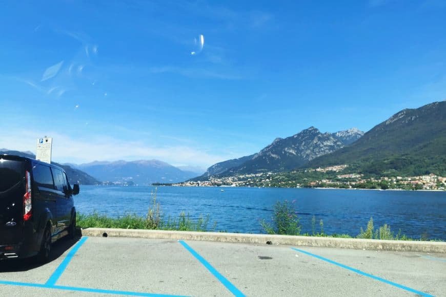 Lake Como Travel Guide, Parking with a stunning view on Lake Como
