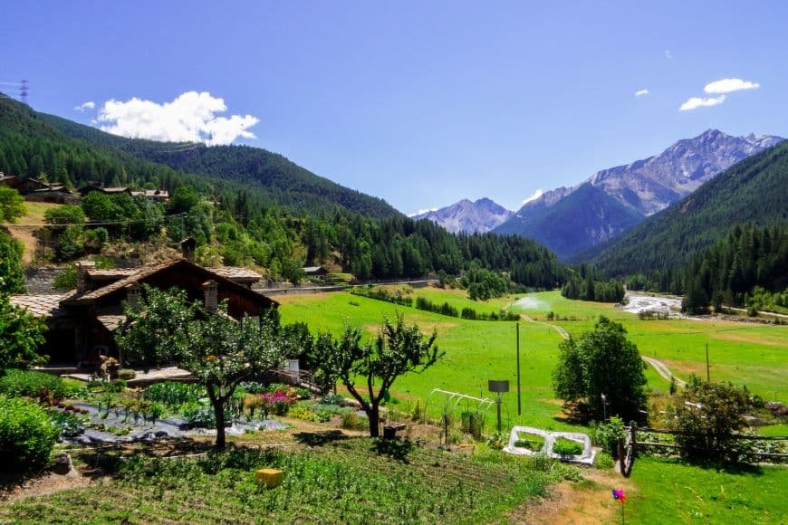 Things to do in Turin, Lillaz in Aosta Valley