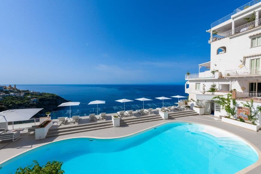 Where to Stay on the Amalfi Coast, Outdoor Pool & Sun Loungers, Grand Hotel Tritone