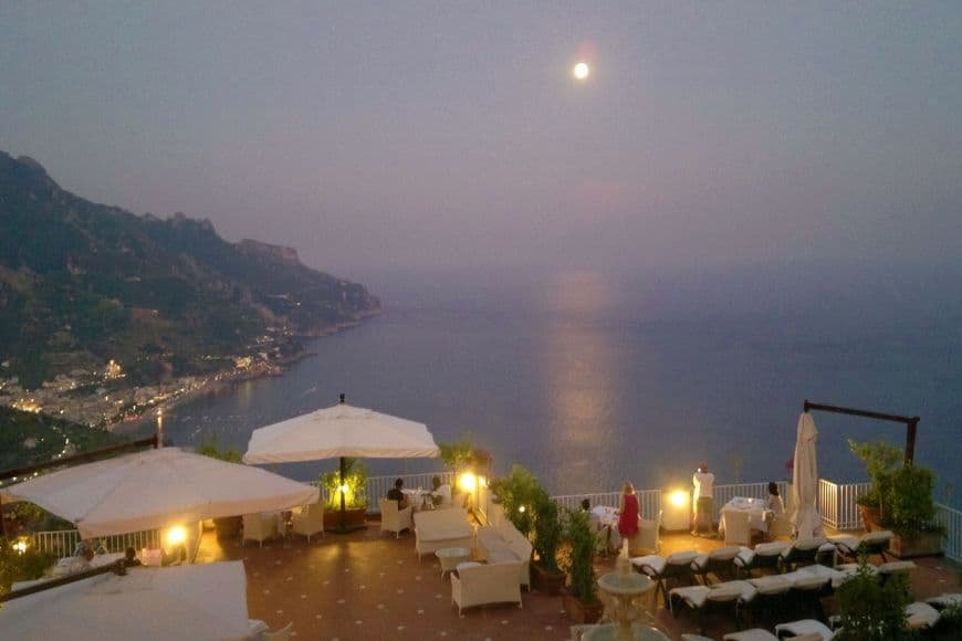 Where to Stay on the Amalfi Coast, Restaurant with View Hotel Villa Fraulo