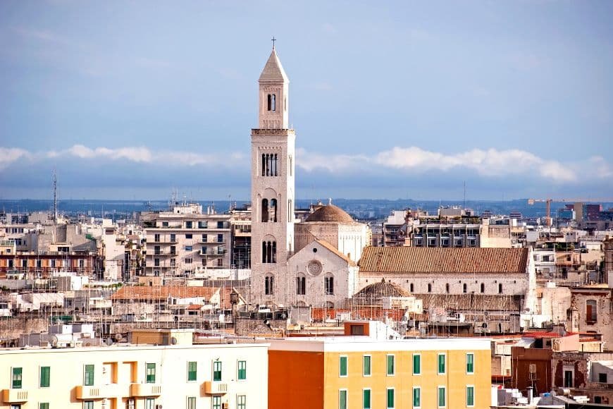 Bari Travel Guide, Bari Skyline, Italy