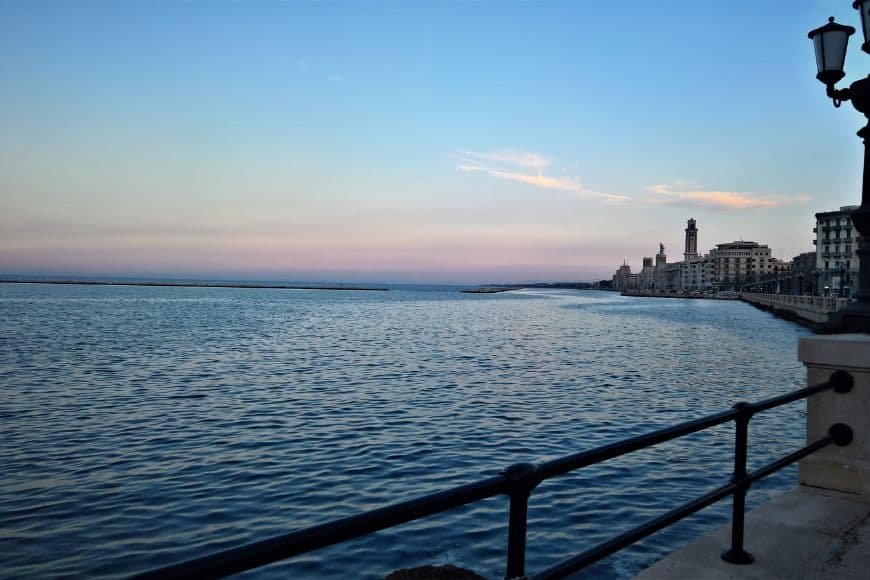 Bari Travel Guide, Bari lungomare seaside promenade view in Italy
