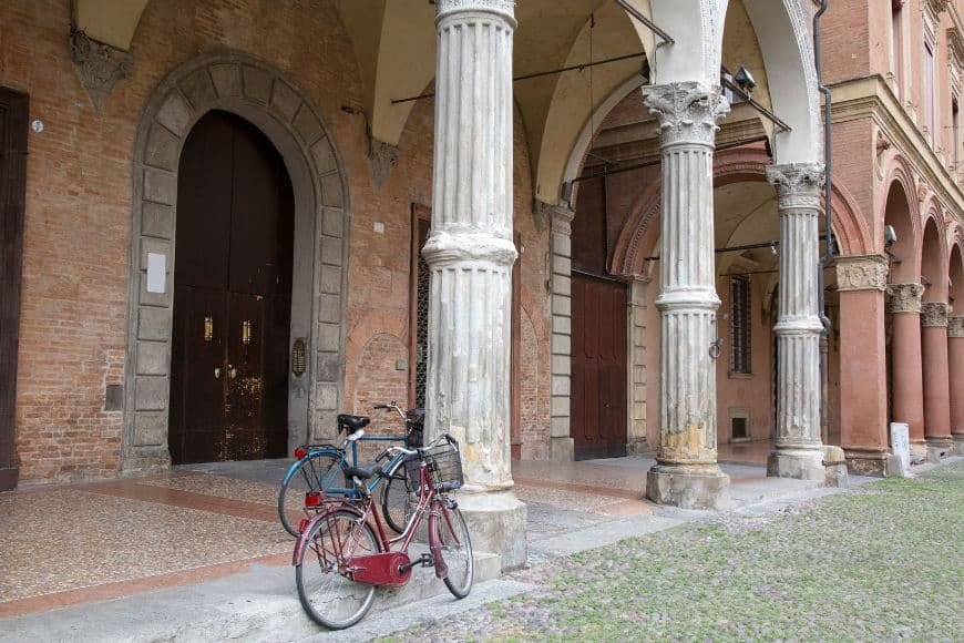 One Day in Bologna, Historic porticoes walkway in Bologna UNESCO heritage arcades