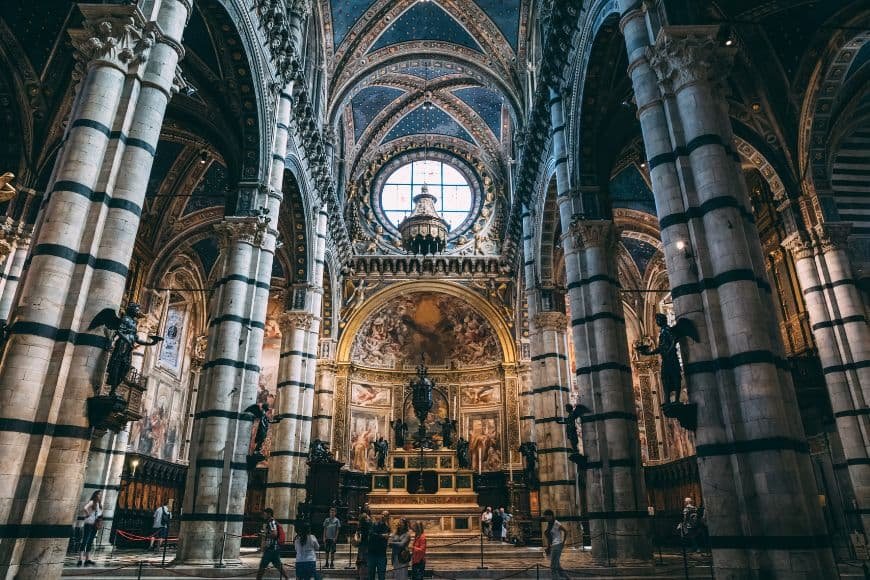 Siena Travel Guide, Interior of Siena Cathedral with marble floor and columns
