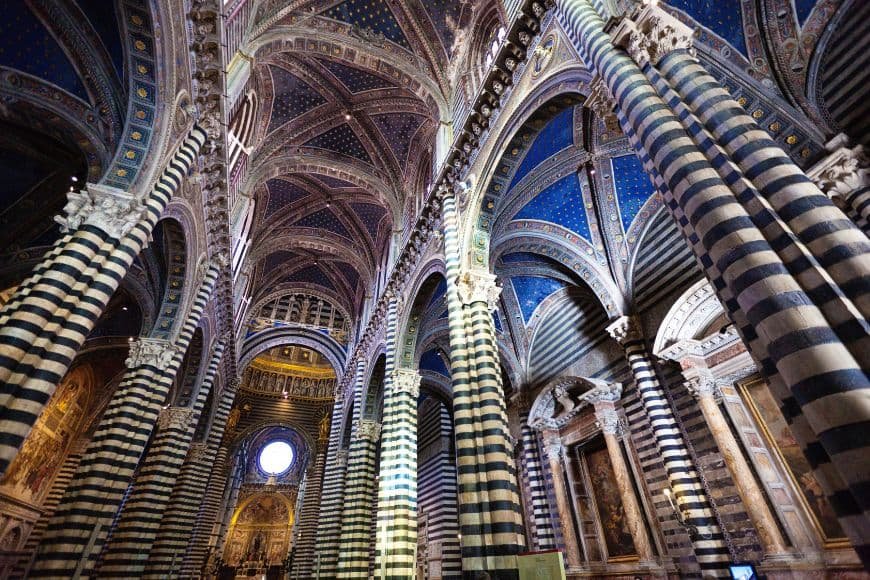 One Day in Siena, Interior of Siena Cathedral