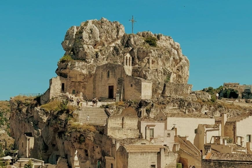 Southern Italy Travel Guide, Matera Sassi Cave Dwellings