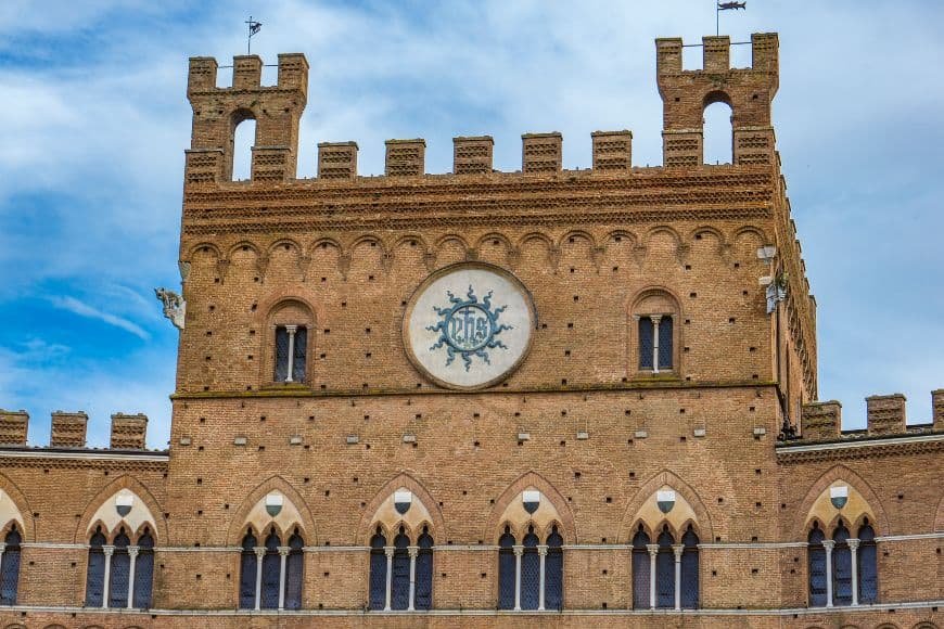 One Day in Siena, Palazzo Pubblico medieval architecture in Siena
