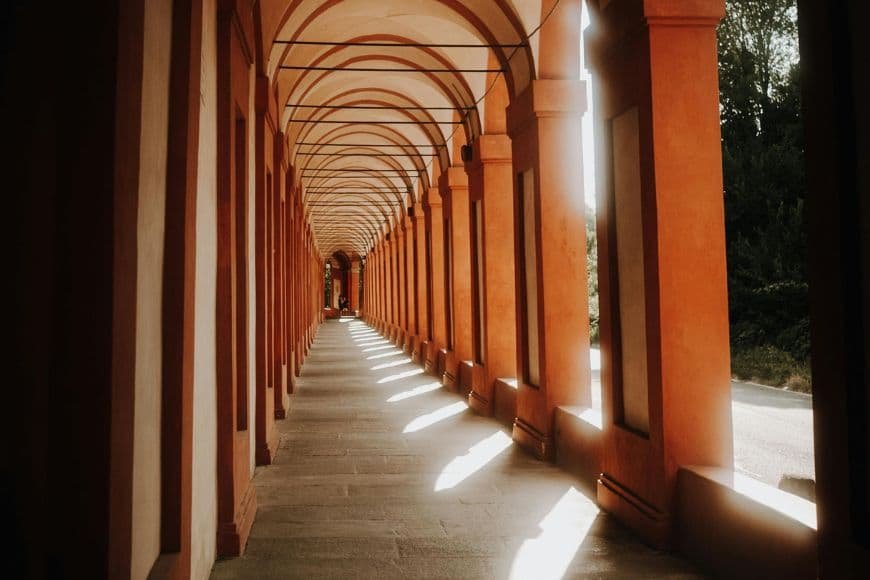 Things to Do in Bologna, Porticoes of Bologna historic covered walkways