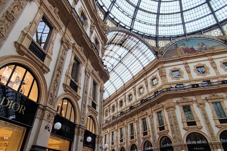 How Many Days in Milan, Galleria Vittorio Emanuele II in Duomo Area, Milan