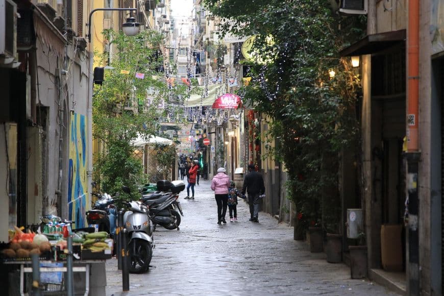 Is Naples Safe For Tourists