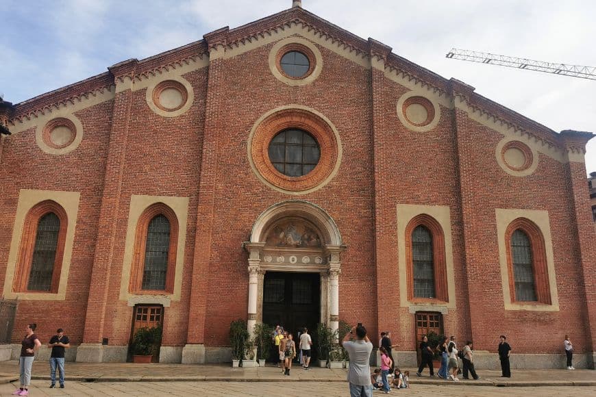 How Many Days in Milan, Santa Maria delle Grazie Milan home of The Last Supper