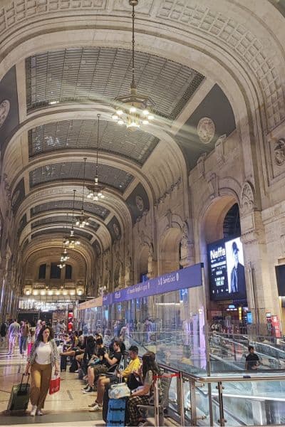 Train Travel in Italy, Stazione Centrale, Milan