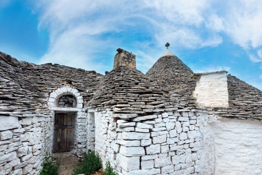Alberobello Travel Guide, Stone Walls of an Old Trullo House in Alberobello