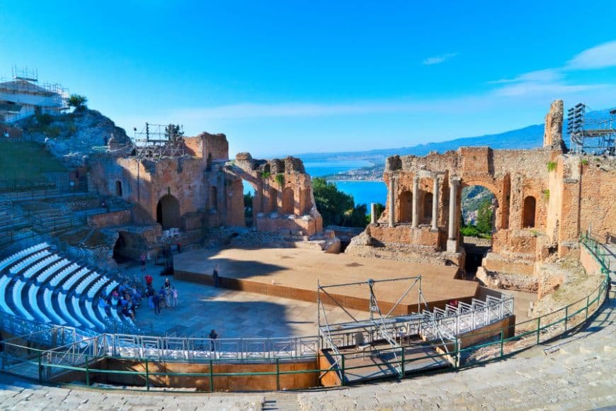 Sicily Travel Guide, Taormina Ancient Amphitheatre in Sicily