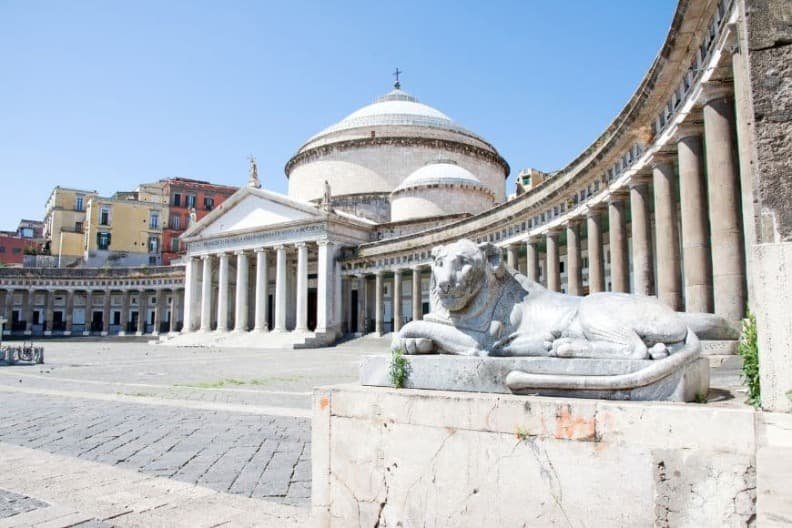 Is Naples Worth Visiting